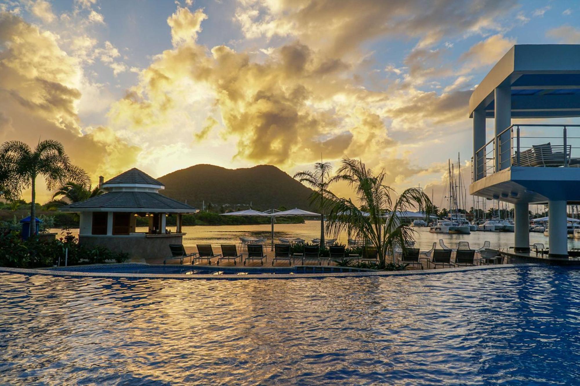 Harbor Club St Lucia, Curio Collection By Hilton Hotel Gros Islet Exterior photo